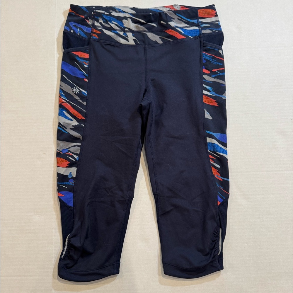 Athleta Spliced Fire Be Free Knicker Capri Leggings size Medium
